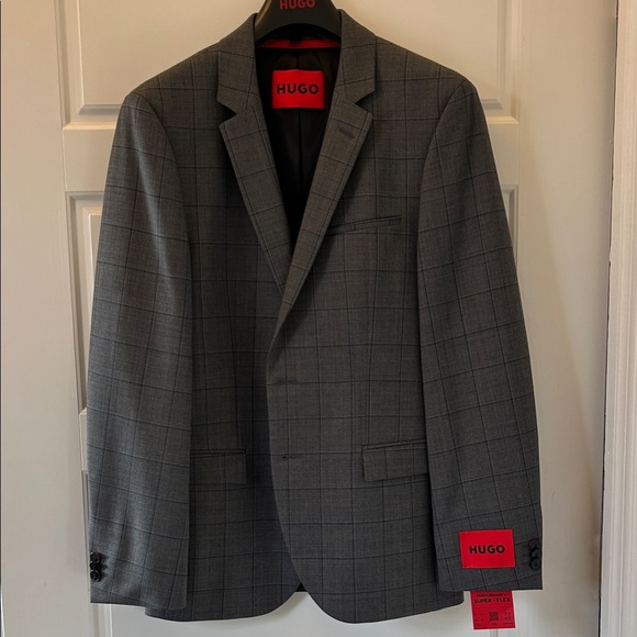 HUGO Men's Charcoal Plaid Blazer